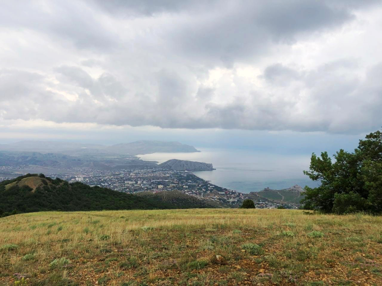 гора Перчем в Судаке фото 